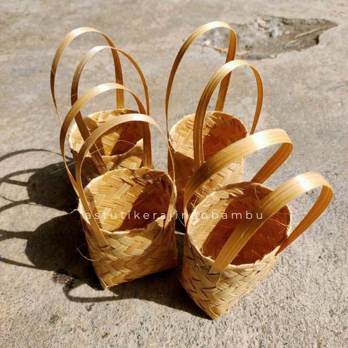 TAS BESEK MINI 6x4cm / souvenir / kerajinan bambu / hampers mini / besek kecil