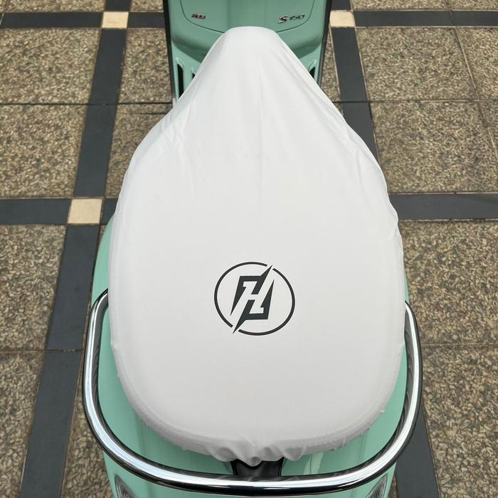 Terbaik Sarung Jok/Cover Jok Motor Anti Cakar Kucing & Air (XL) (Vespa LX/S/3V/Sprint/Primavera/Moto