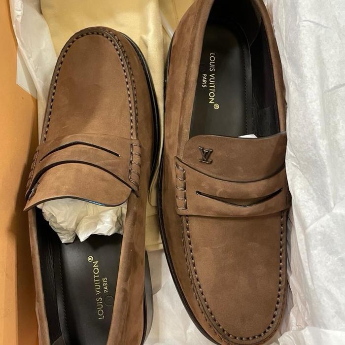 Louis Vuitton Hockenheim Loafers - Brown   Coklat Shoes Pria loafer good deal