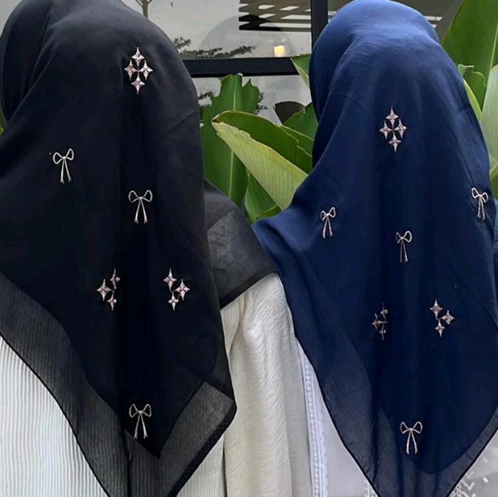 Kerudung Paris Tassel Bordir Pita untuk Wanita Muslim - Navy, Square, Segi, Empat, Katun, Instan, Hi