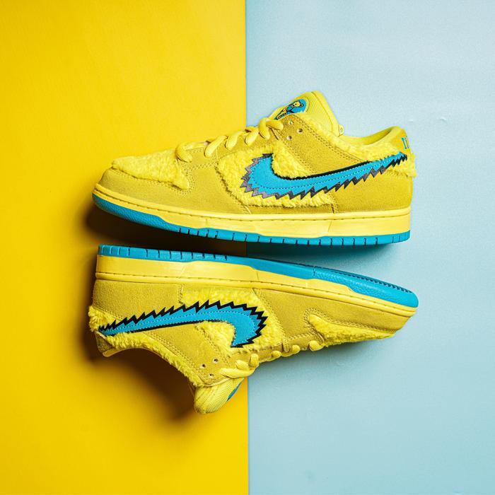 Nike SB Dunk Low Grateful Dead Bears