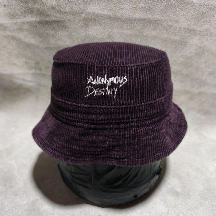 topi bucket pria Zara man ungu bekas