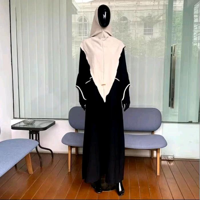 GAMIS L THREE HITAM WANITA MUSLIM