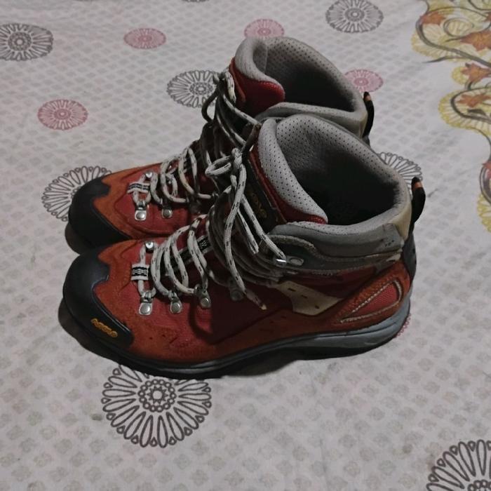 sepatu outdoor hiking asolo Vibram gore.tex