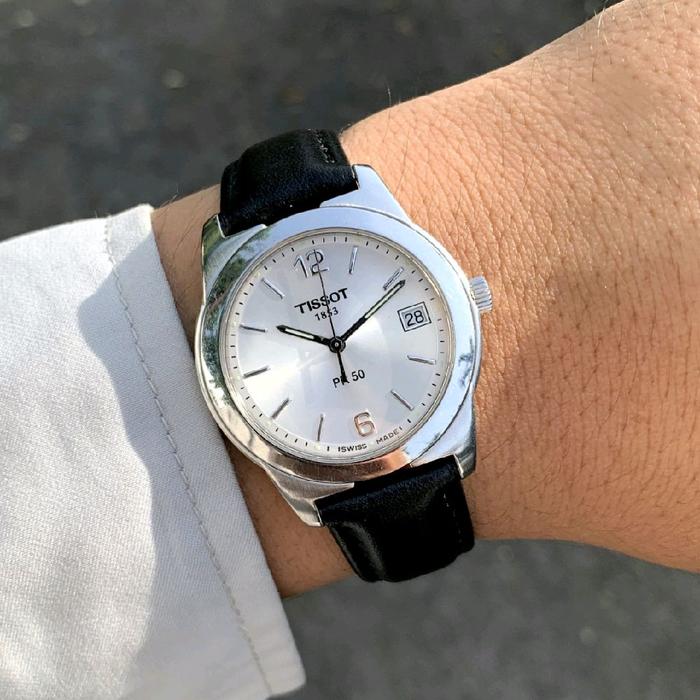 ORIGINAL ! rare Tissot pr 50 quartz silver dial sunburst pr 50 mulus mint langka vintage jadul lawas