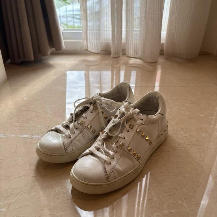 Valentino garavanj not ggdb veja common projects Palm angels not converse rick owens visvim prada ra