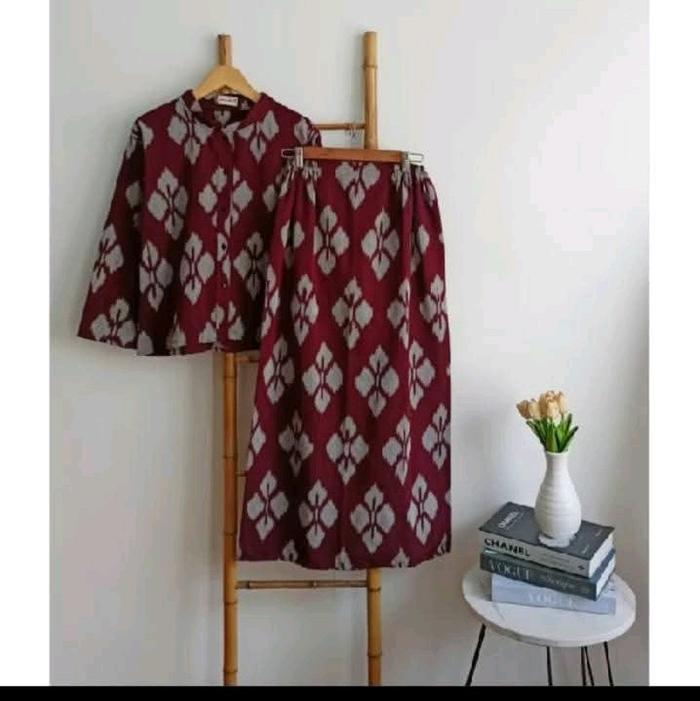 setelan tenun Jepara blus dan rok