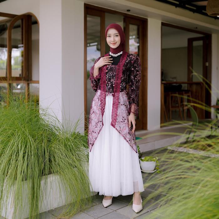 Delova Wardrobe - CLARISSA KEBAYA KUTU BARU MOERN  Dewasa Premium Modern Brukat Vintage Cantily Outf