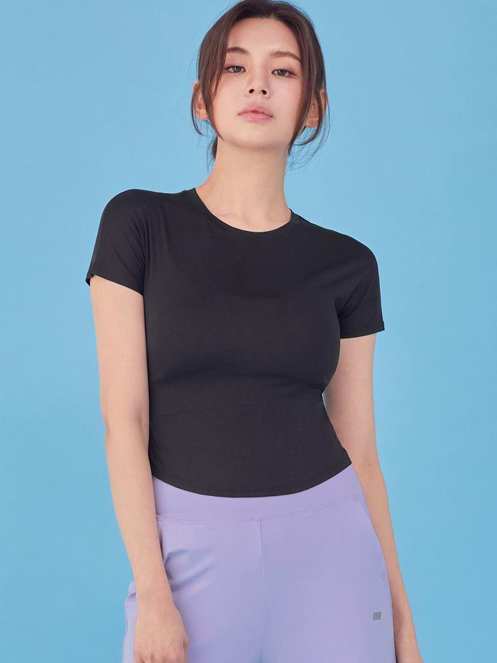 [Minne] Atasan Olahraga Wanita Stl Essence Crop Round