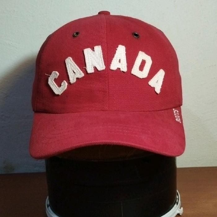 Topi ROOTS CANADA Caps Red
