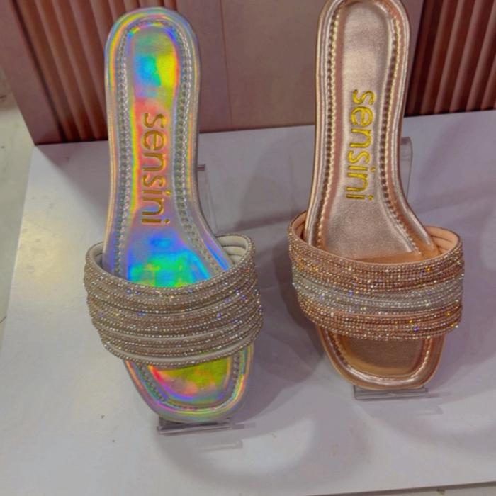 Sensini Sandal Wanita dengan Holographic dan Rhinestones - Nyaman dan Elegan untuk Berbagai Kesempat