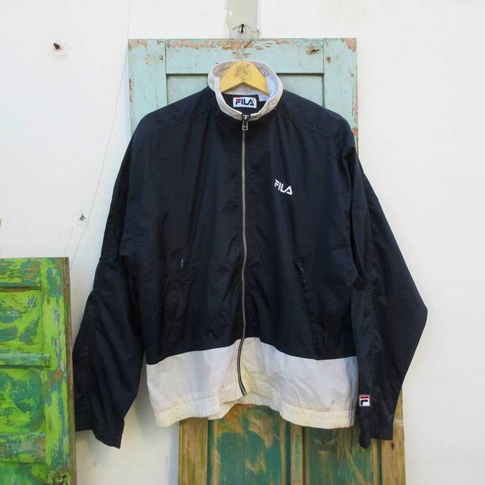 Vintage Fila Windbreaker Jacket In 2 quarter tone jacket  Size Medium  Idr 250