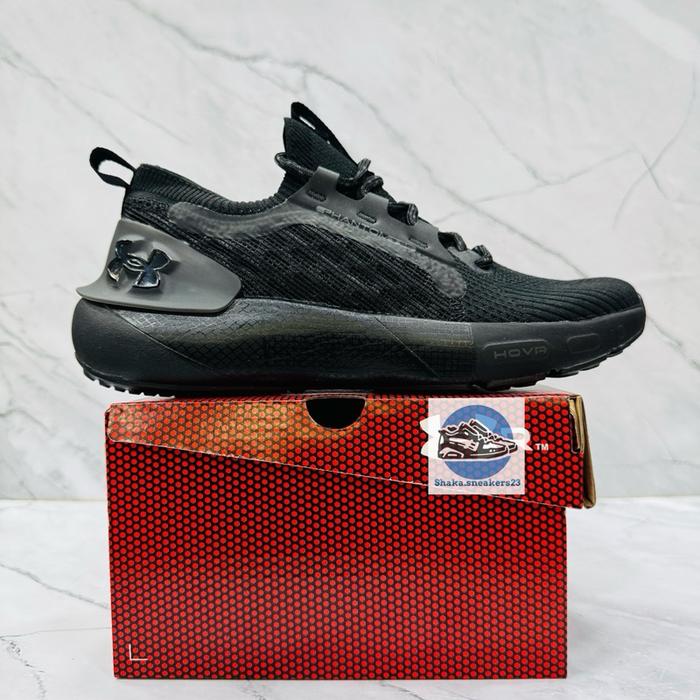 SEPATU PRIA HOVR PHANTOM 3 SE TRIPLE BLACK