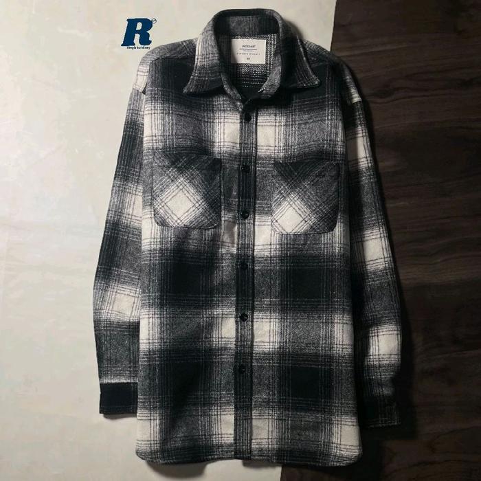 Kemeja Lengan Panjang Flannel Shirt Wool Veterano Outer Tebal Double Pocket UNDER AIR Size 48 fit XX