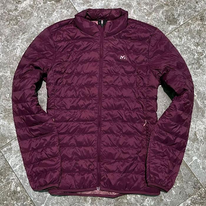 Jaket Bulu Angsa Ultralight Millet S Warna Ungu dengan Desain Kompak dan Nyaman