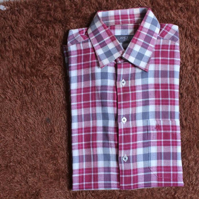 Kemeja lengan Panjang keren" Lancetti Milano" size M lebar dada 52 cm panjang 72. keren