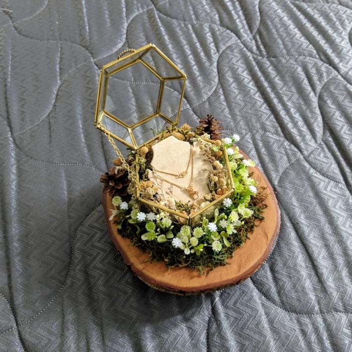 terarium kalung seserahan Pernikahan hantaran pernikahan Bunga