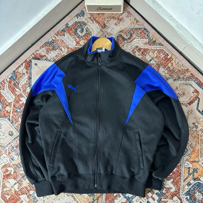TRACKTOP PUMA HITAM BIRU SECOND SIZE M