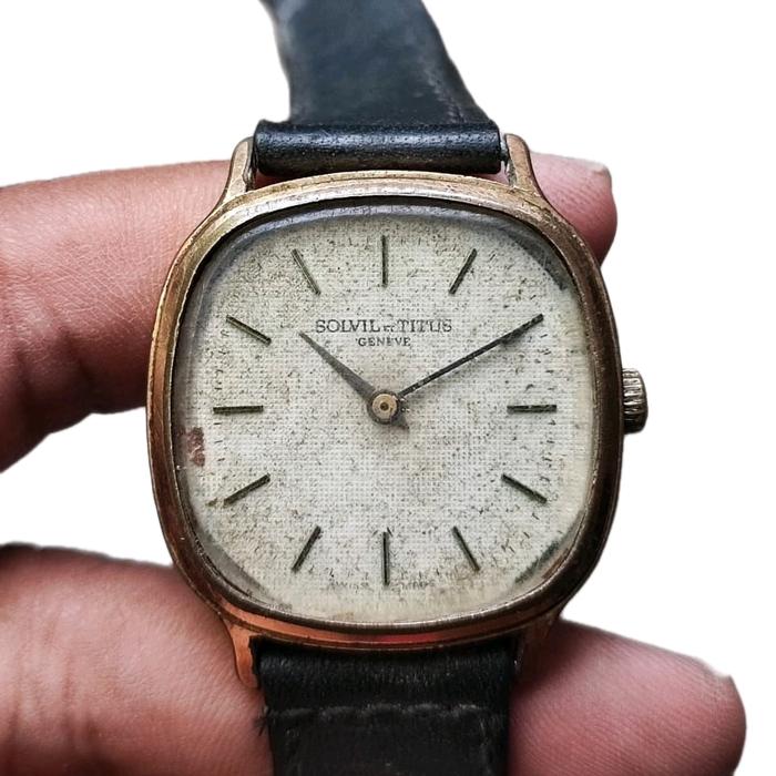 Solvil et Titus Jam Tangan Vintage Geneve Swiss Made Diameter 31mm Kondisi Mati Putaran Jarum Lancar