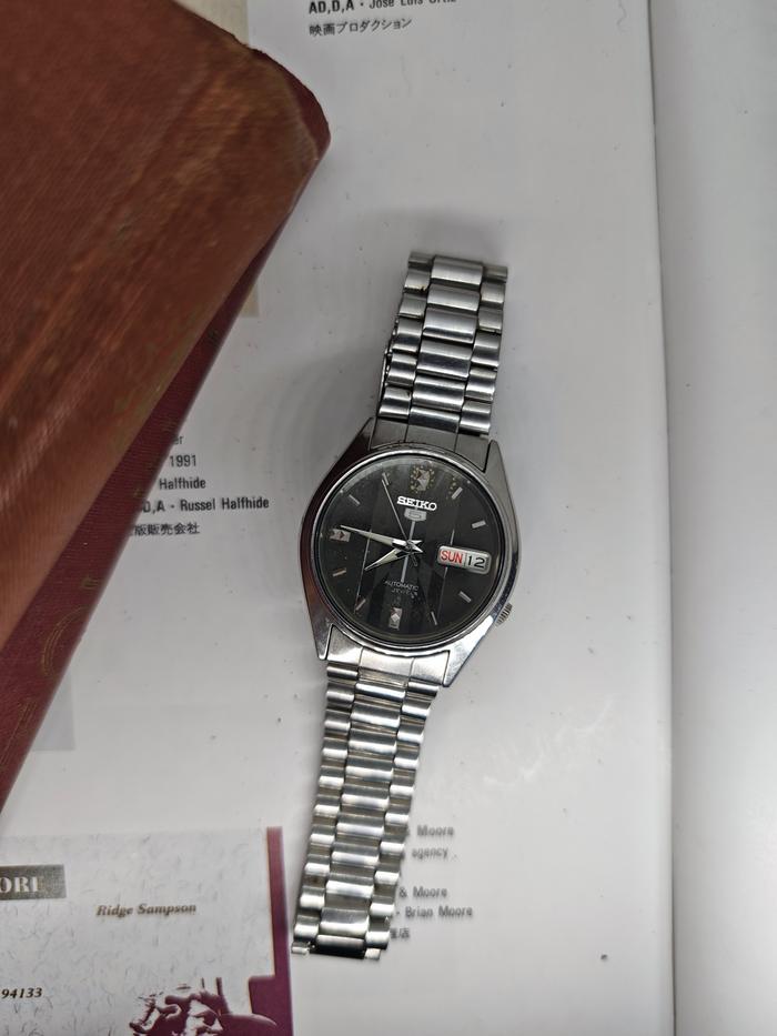 Vintage SEIKO 5 Automatic Mens Watch Black Dial mesin 7s26