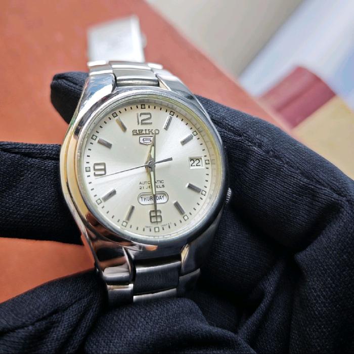 Seiko 5 Automatic SNK619K1 White Ivory Dial muluss rare