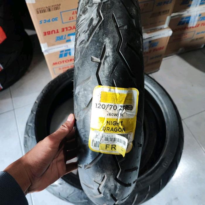 pirelli 120/70-19 120/70 R 19 tipe night dragon aman tidak ada cacat/ retak.