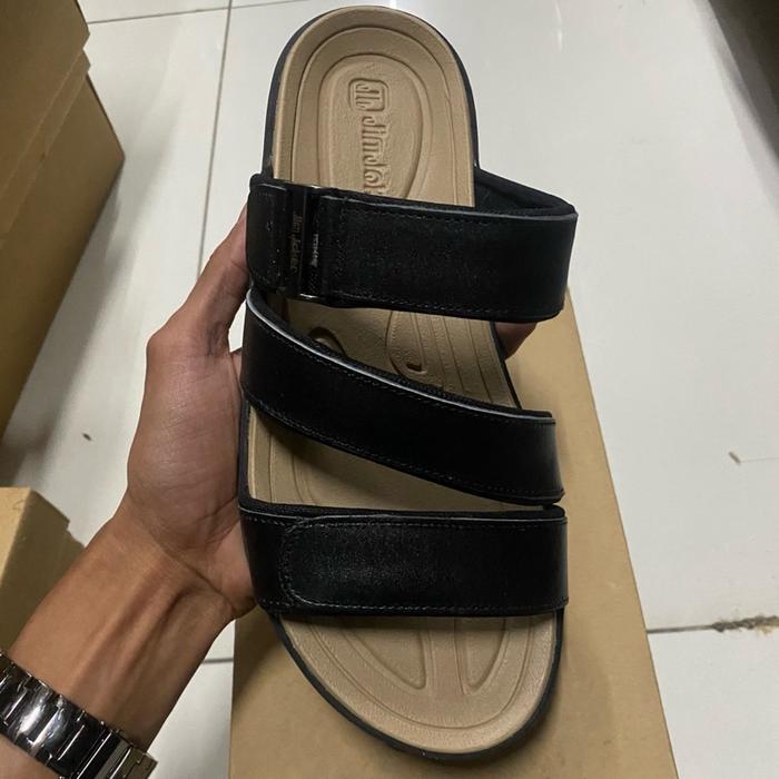 Sandal Jim Joker Pria Kulit Aion 6S Warna Hitam Kualitas Premium dengan Desain Tali Ganda dan Sol Ny