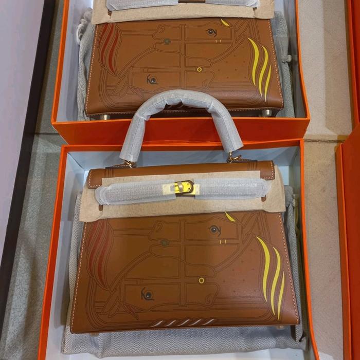 tas wanita K25 limited edition kulit asli no brand, vip