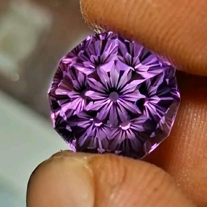 AMETHYST QUARTZ CUTTING CUSTOM