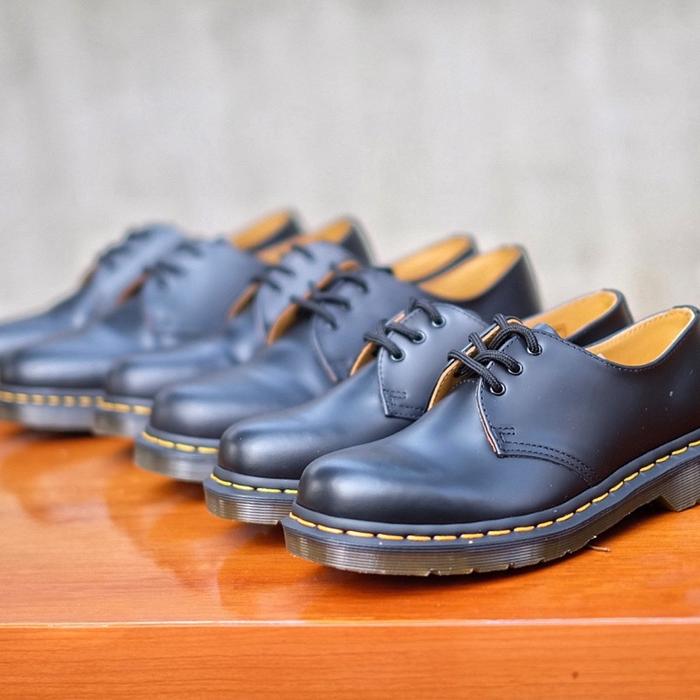Dr martens 1461 black smooth (second)