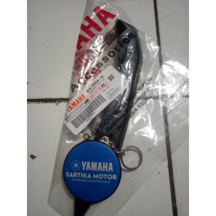 Original Cover 5 ( Pengunci Windshield ) Yamaha Xmax