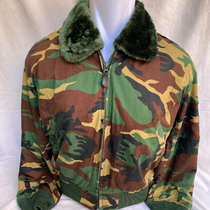 Jaket Bomber Pilot ECWCS Kerah Sherpa Loreng Woodland Vintage ROKA Korea Army (5)