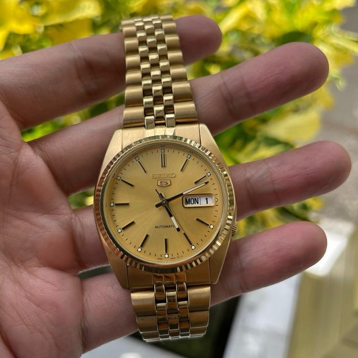 Seiko President SNXJ94 Datejust