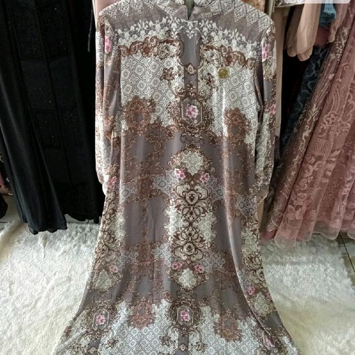 Gamis Ades Collection dengan Desain Elegan dan Motif Mewah untuk Kegunaan Sehari-hari
