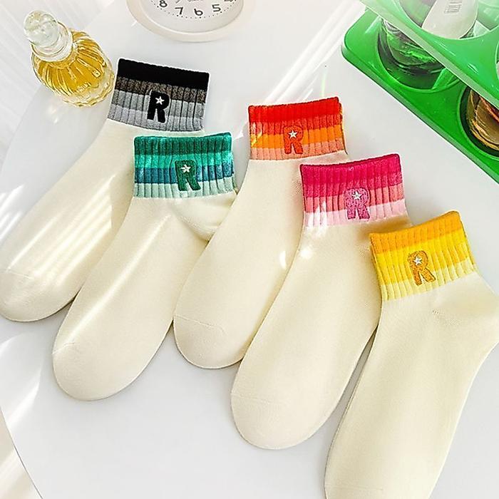 ENNWEN KK527 Kaos Kaki Wanita Ankle Mata Kaki Anti Bau Trendy Gradient Letter R Gaya Jepang Japanese