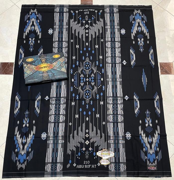 Abu Rif'at Sarung Songket Motif BHS Gold Rayon Kombinasi Printing Hitam Putih Kotak Batik Dewasa Ori