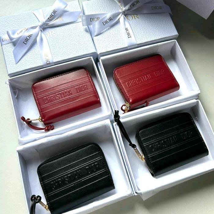 Dompet Wallet Vip Gift Size - Pilihan Warna Merah, Hitam