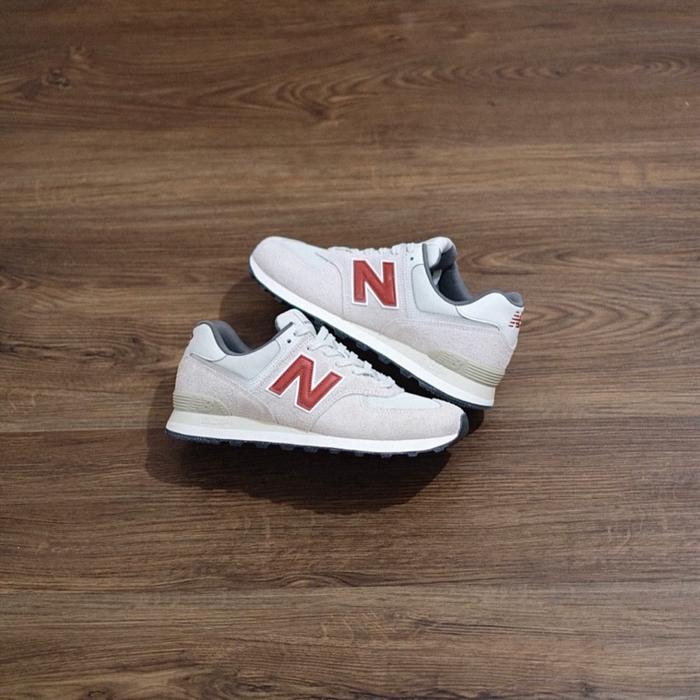 Sepatu Sneakers New Balance 574 White Red 100% Original - U574SOR