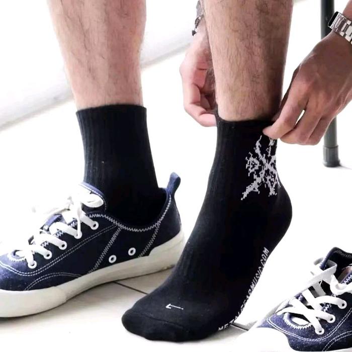 Shock IDDM CBDM - Kaos kaki pria wanita - kaos kaki metal - sepatu casual - aksesoris sepatu garasi 