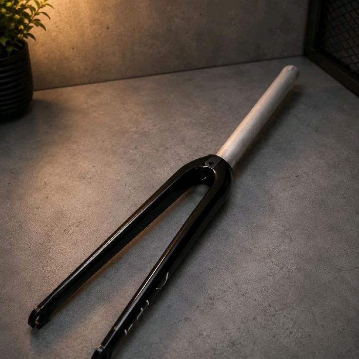 fork Ardently fulll aloy 700c