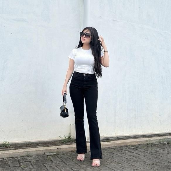Zora - Jeans Cutbray Highwaist Wanita Kekinian Jeans Celana Cutbray Jeans Wanita Stretch Melar