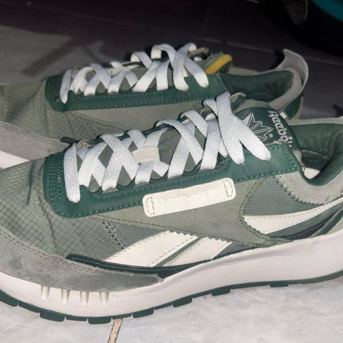 Sepatu Reebok classic leather legacy “ Harmony green” (second) uk 44 insole 28 cm Shoes