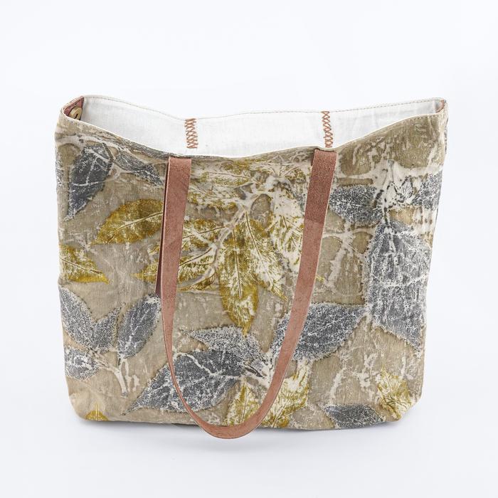 Enoman - Tote Bag Canvas Cotton Ukuran 38 cm x 33 cm Ecoprint Pewarna Alami Natural Dye Desain Alami
