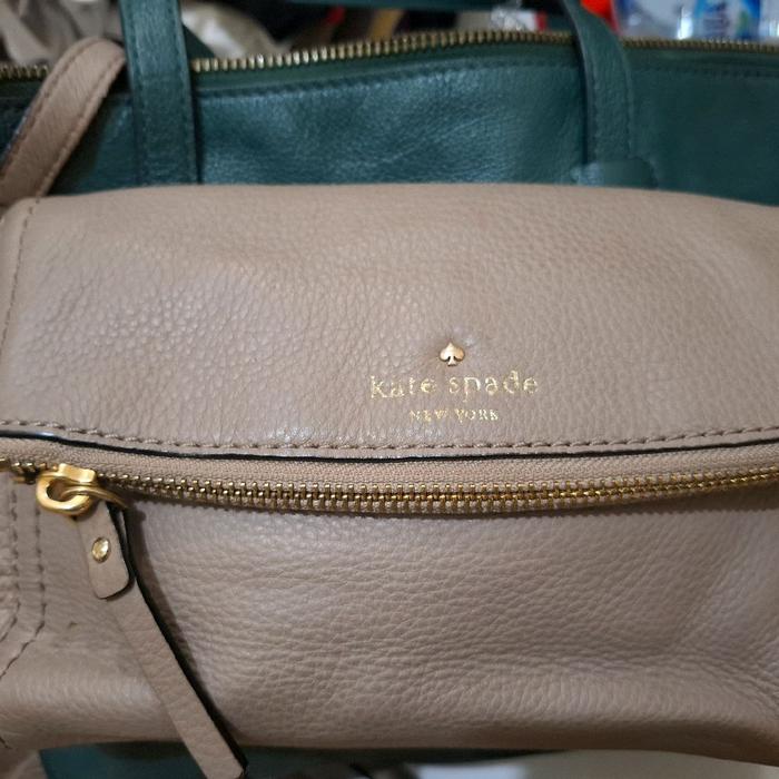 Tas Sling KaTey SpaDeey Kulit Asli Warna Latte / Tas Selempang Wanita Mini / Tas Hp / Tas Pesta / Ta