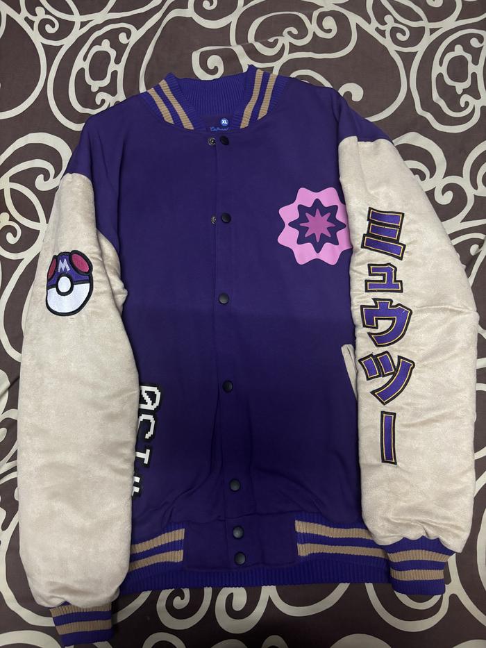 Pokemon Varsity Jacket Master Ball Ungu Cream Premium Baseball Jacket Anime Jepang Unisex