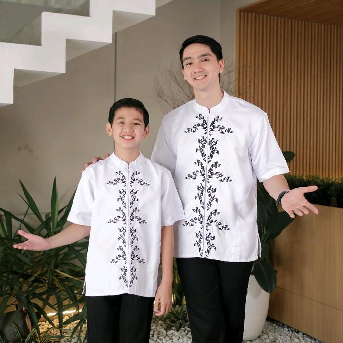 Ziza.id - Koko Couple Terbaru Ayah dan Anak Laki-Laki Lengan Pendek Katun Toyobo Premium Mahogany Mo
