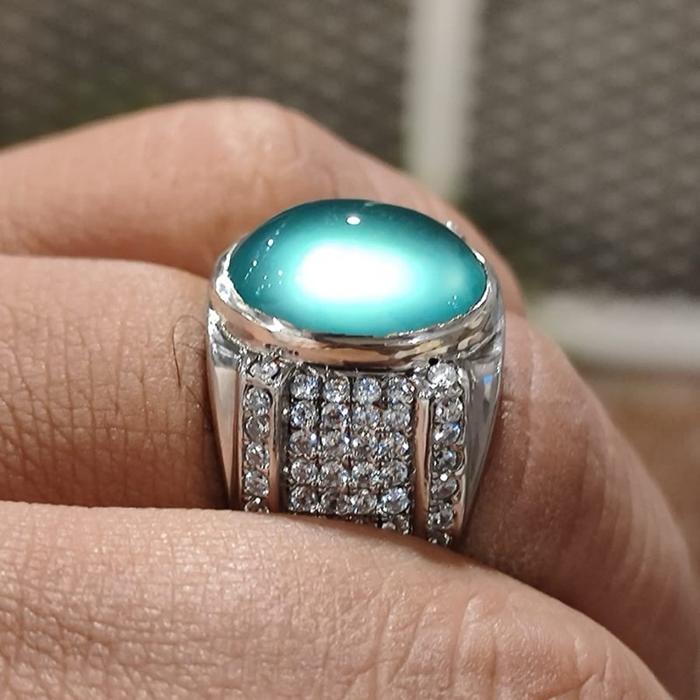 Bacan Palmea Spek kontes kristal