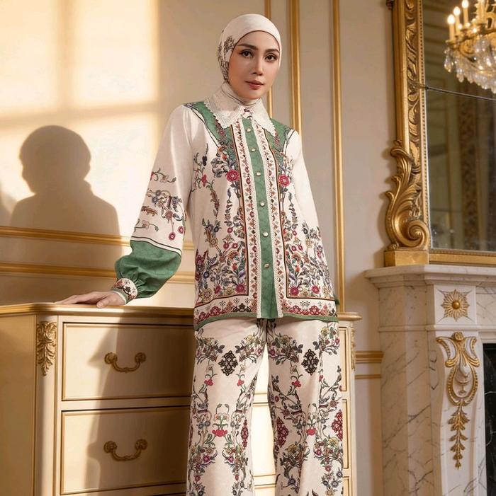 Mandjha Ramona Set Raya Collection By Ivan Gunawan Busana Muslim Modest Original
