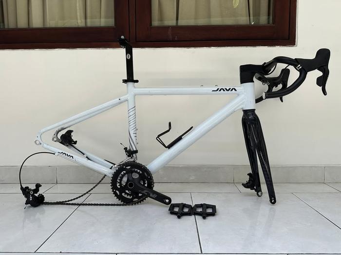 Java Sequoia 700C Gravel Bike