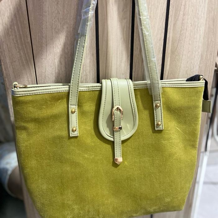 Lusiana Totebag Matcha Elegan - Tas Belanja & Sehari-hari Bahan Nyaman Desain Multifungsi Cocok untu